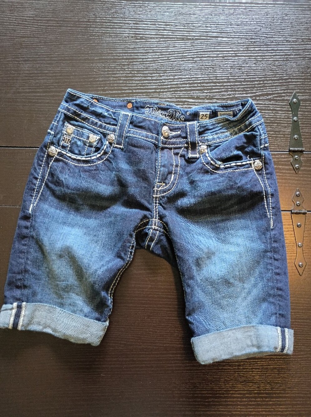 Miss Me Denim Jean Bedazzled Shorts Sz. 25